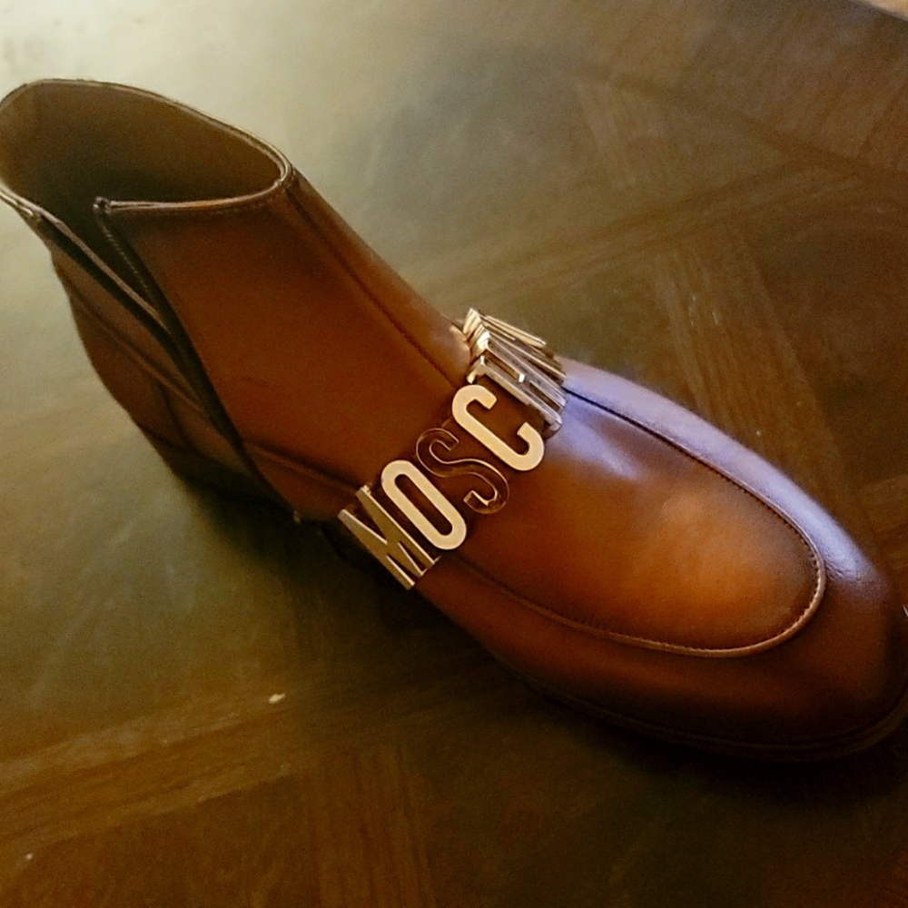 Moschino Men shoes